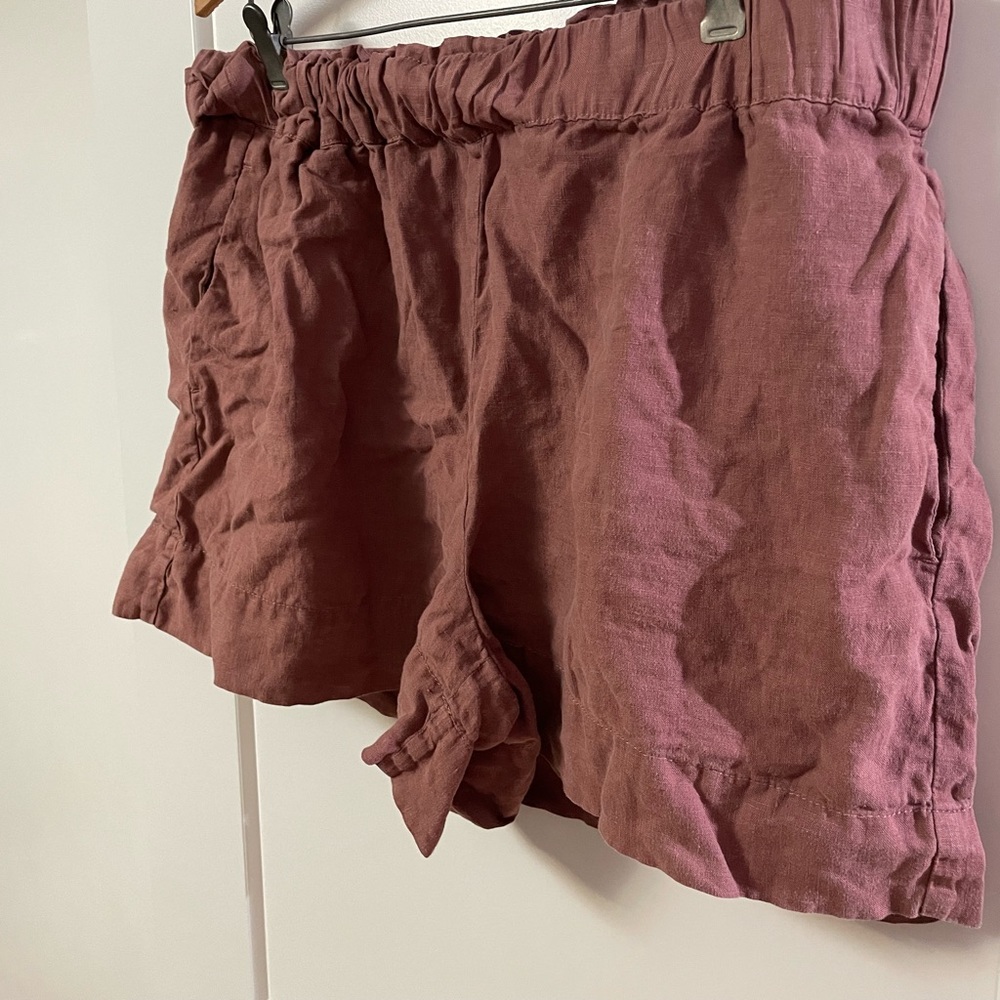 Lou & Grey linen shorts